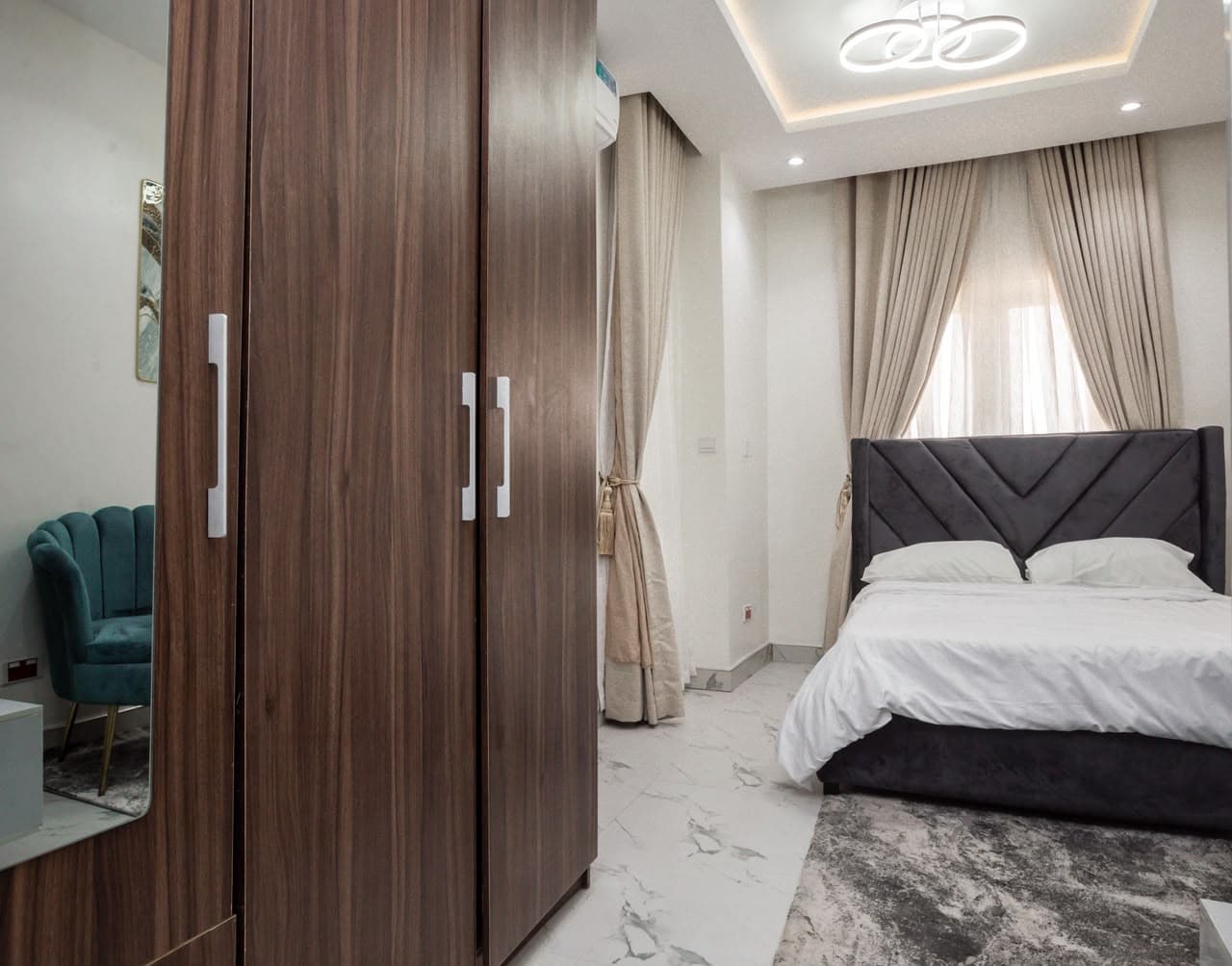 3-Bedroom Apartment Shortlet in Ikate, Lagos — 3-bedroom apartment in Ikate, Lagos — photo 5 of 5 (Dwelns)