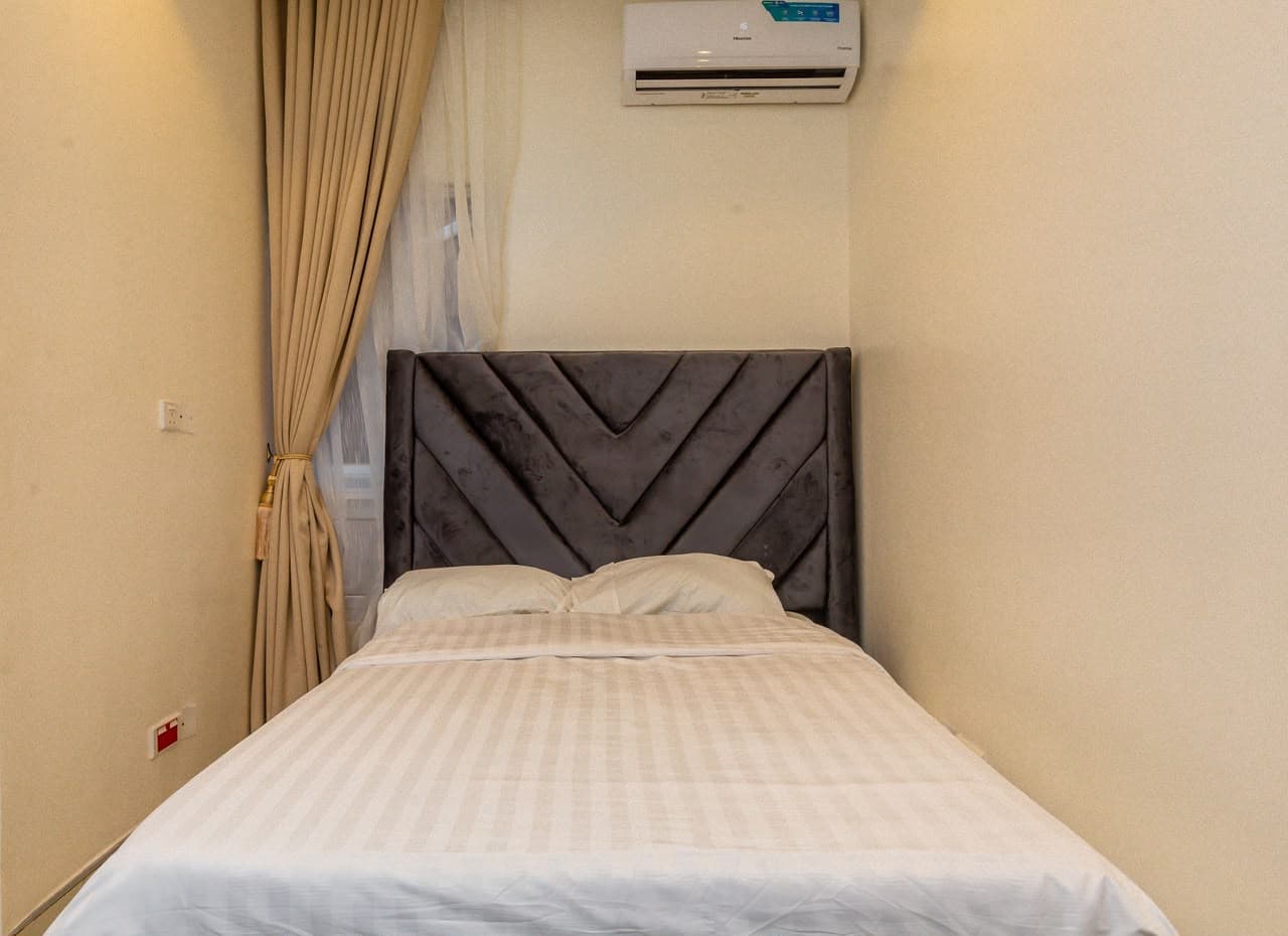 3-Bedroom Apartment Shortlet in Ikate, Lagos — 3-bedroom apartment in Ikate, Lagos — photo 3 of 5 (Dwelns)