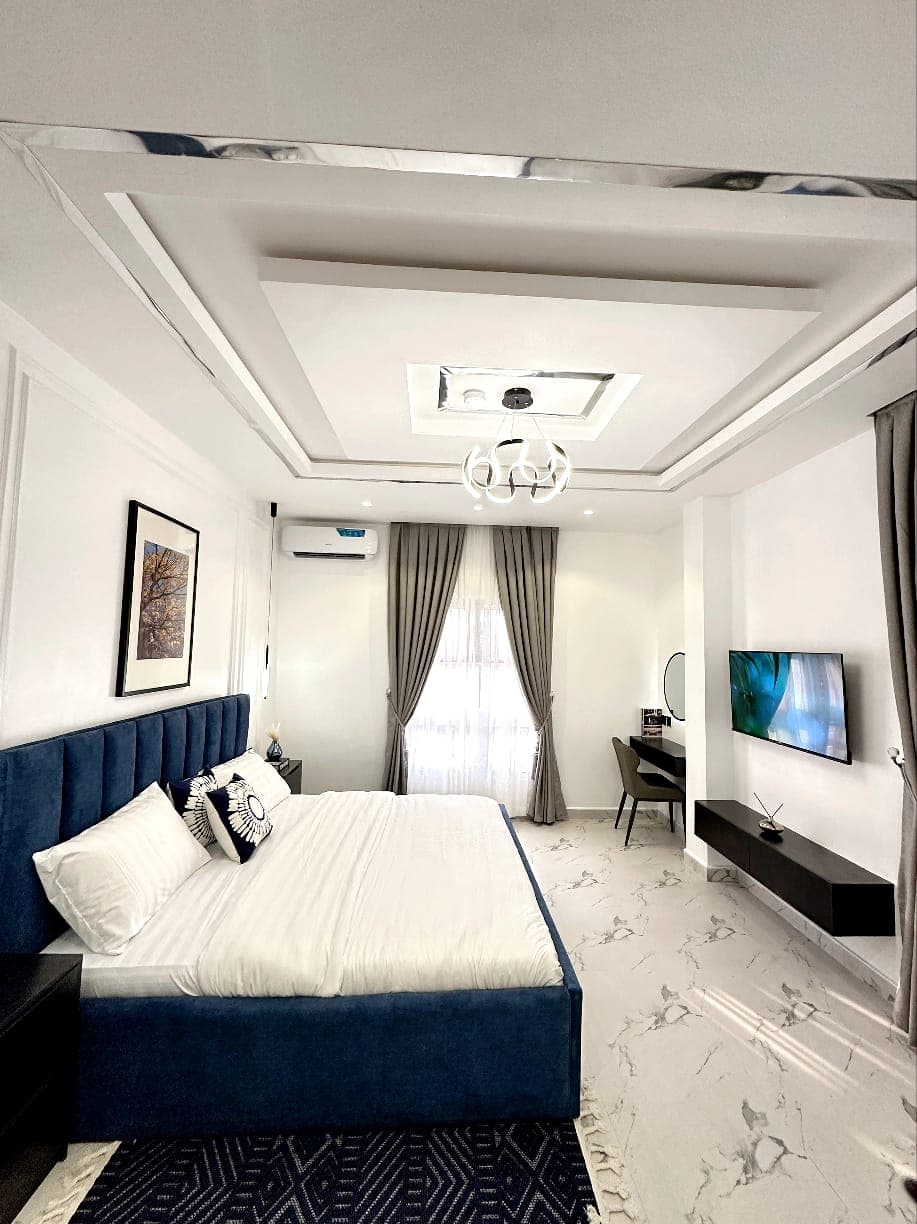 Stunning 2 Bedroom Apartment in Ikate lekki — 2-bedroom apartment in Ikate ,, Lagos — photo 1 of 5 (Dwelns)