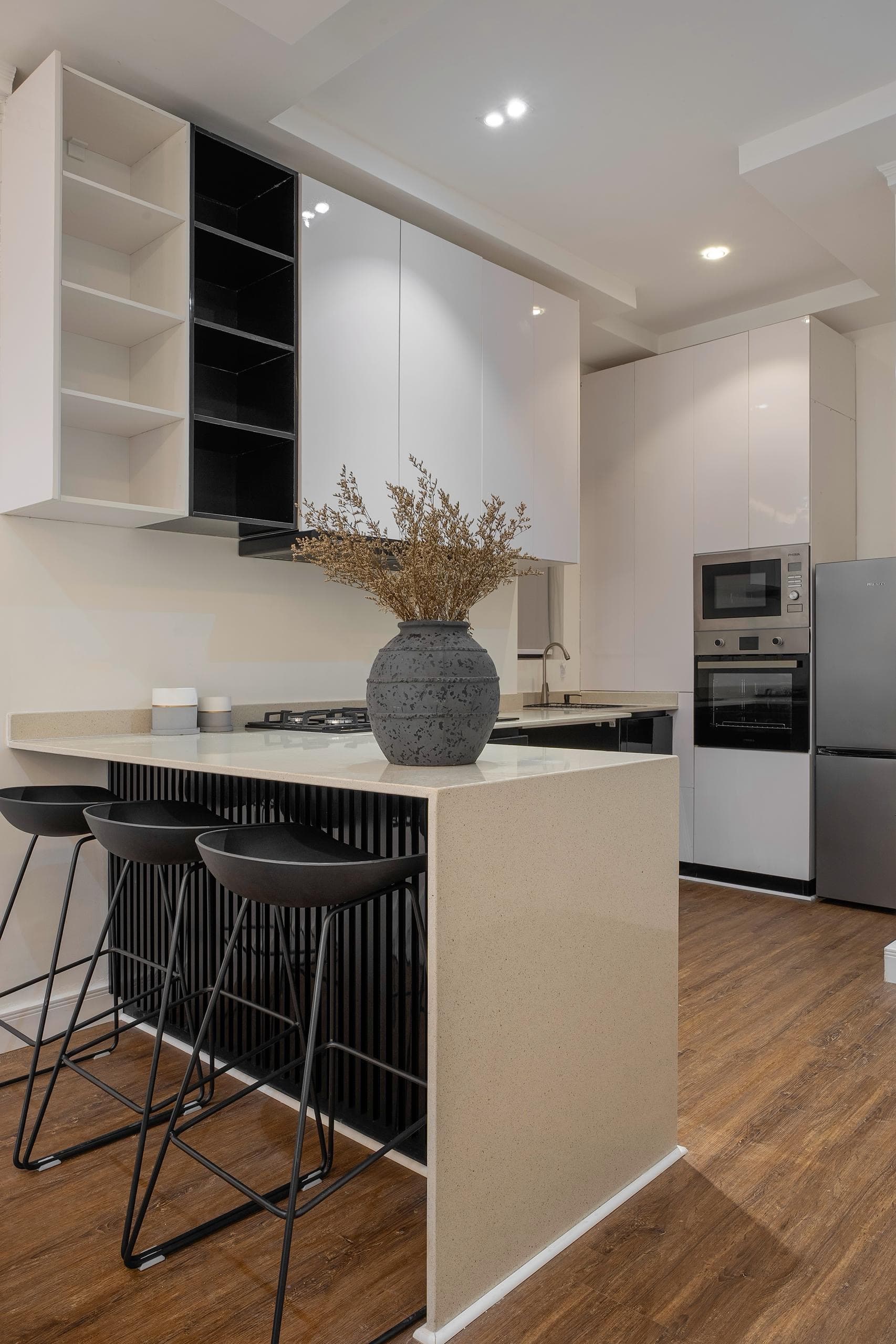Luxurious 2 Bedroom Apartment — 2-bedroom apartment in Lagos, Lagos — photo 5 of 10 (Dwelns)