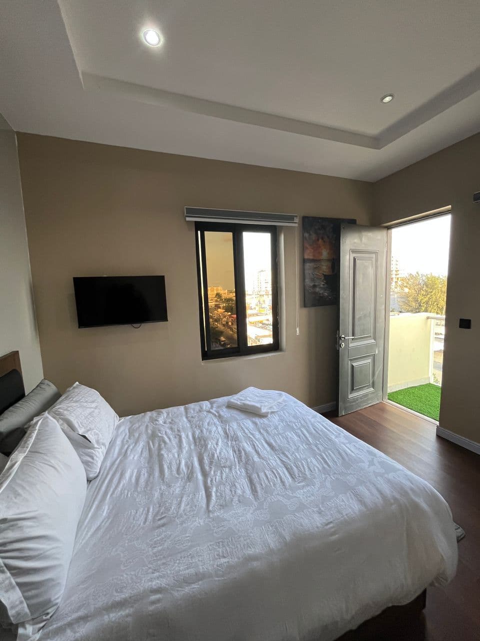 Luxurious 2 Bedroom Apartment — 2-bedroom apartment in Lagos, Lagos — photo 8 of 10 (Dwelns)