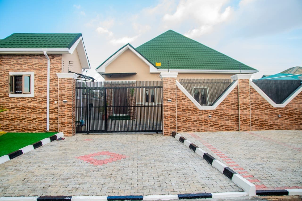 Nifewat apartment Oxford two bedroom suite — 2-bedroom apartment in Abuja, FCT — photo 6 of 9 (Dwelns)