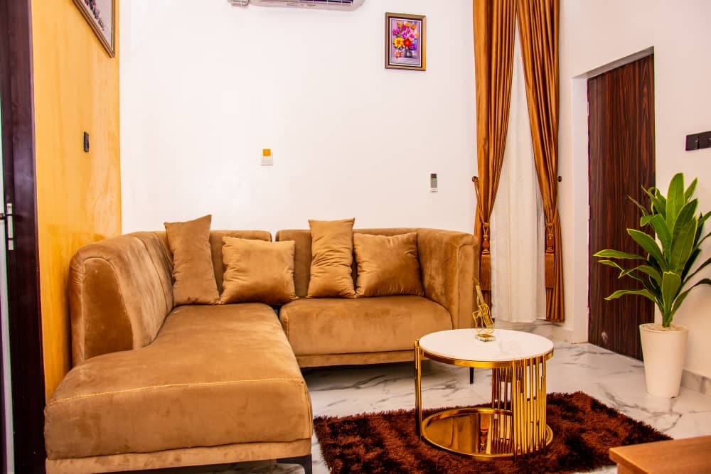 Nifewat apartment Bristol one bedroom suite — 1-bedroom apartment in Abuja, FCT — photo 1 of 5 (Dwelns)