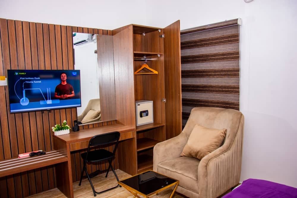 Nifewat apartment Cardiff two bedroom suite — 2-bedroom apartment in Abuja, FCT — photo 7 of 10 (Dwelns)