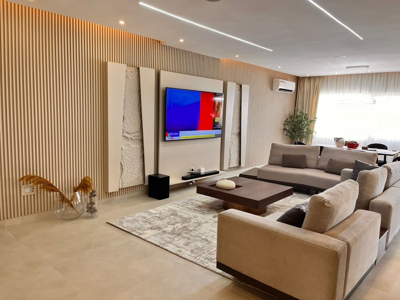 STUNNING 3 Bedroom Apartment Ikoyi . — 3-bedroom apartment in Ikoyi, Lagos — photo 2 of 5 (Dwelns)