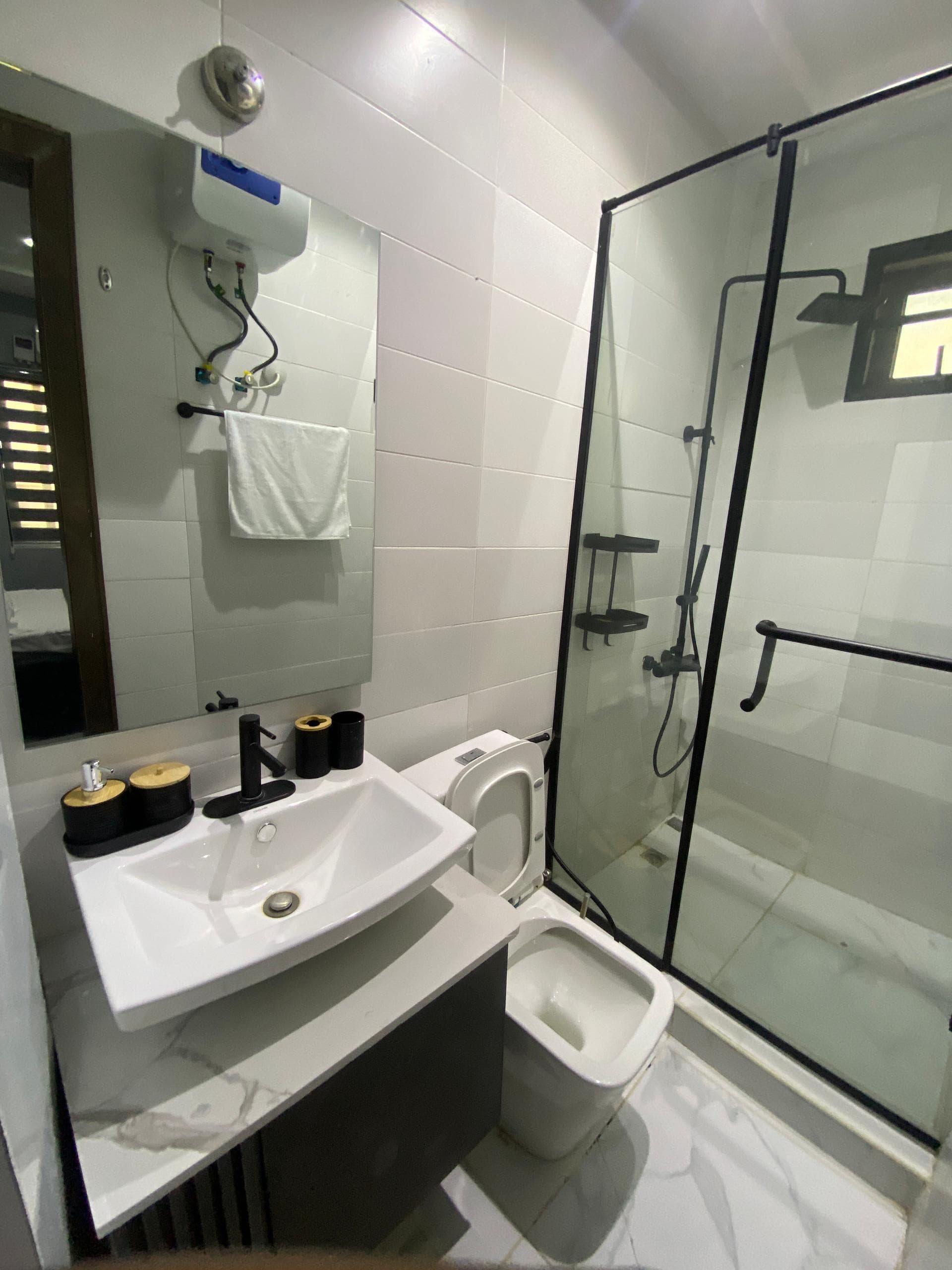 Luxurious 2 Bedroom Apartment — 2-bedroom apartment in Lagos, Lagos — photo 6 of 10 (Dwelns)