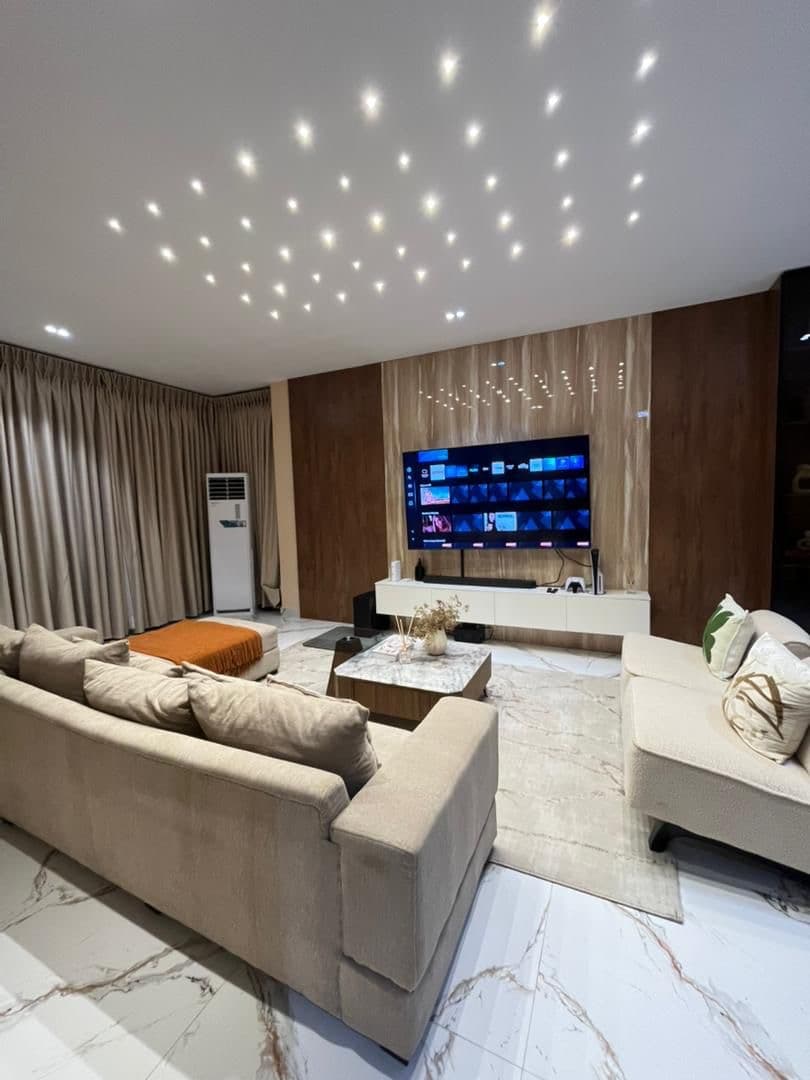 2 Bedroom Apartment — 2-bedroom apartment in Lekki, Lagos — photo 4 of 5 (Dwelns)