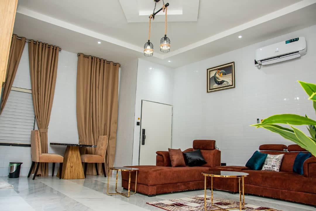 Nifewat apartment Rennes two bedroom suite — 2-bedroom apartment in Abuja, FCT — photo 3 of 10 (Dwelns)