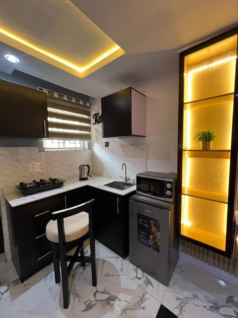 Self Contain Apartment in Shomolu Lagos — 1-bedroom apartment in Lagos, Lagos — photo 3 of 5 (Dwelns)