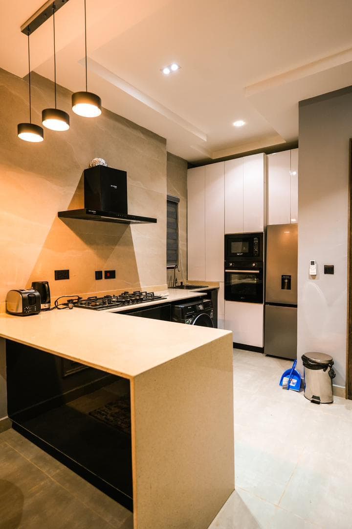 Luxurious 2 Bedroom Apartment — 2-bedroom apartment in Lagos, Lagos — photo 4 of 10 (Dwelns)