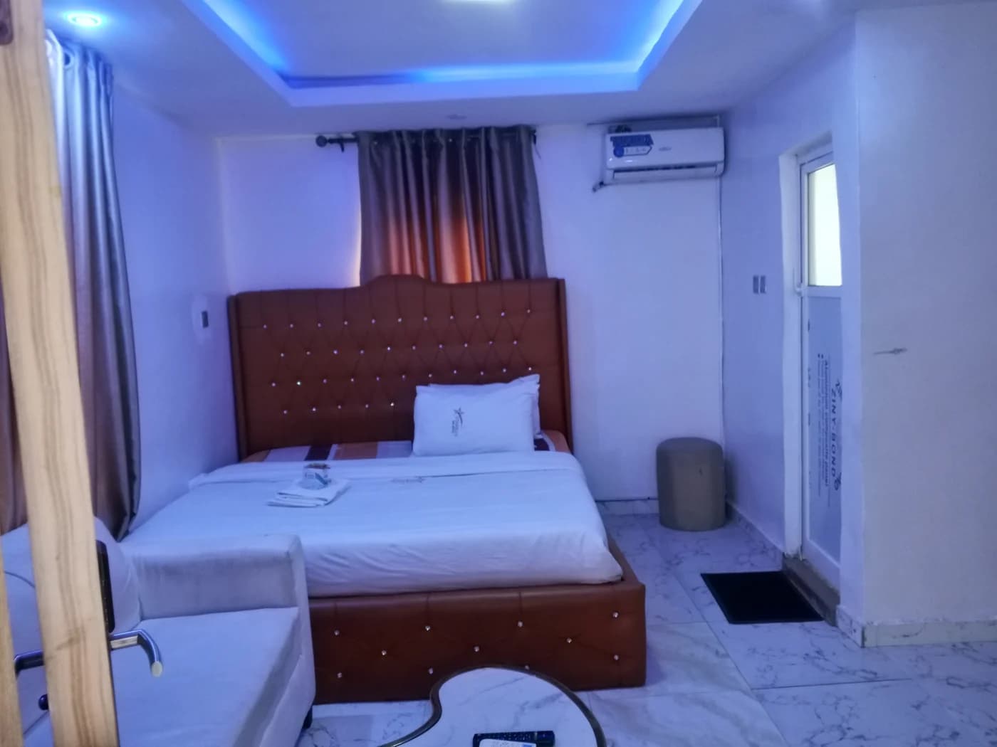 Studio Roma Deluxe suites — 1-bedroom apartment in Kosofe, Lagos — photo 1 of 5 (Dwelns)