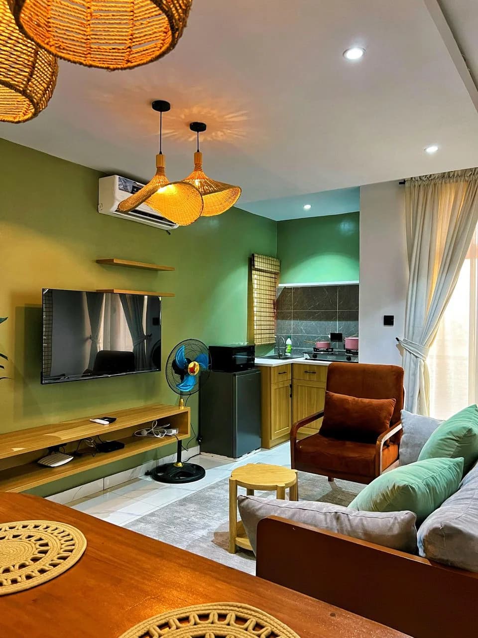 The Luxe Modern 1 Bedroom Apartment in Surulere (G7) — 1-bedroom apartment in Surulere, Lagos — photo 1 of 10 (Dwelns)