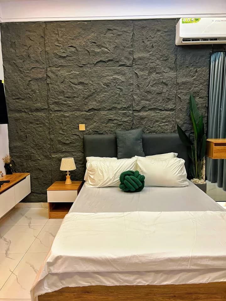 The Nook Stylish Studio Apartment in Surulere (E3) — 1-bedroom apartment in Surulere, Lagos — photo 2 of 7 (Dwelns)