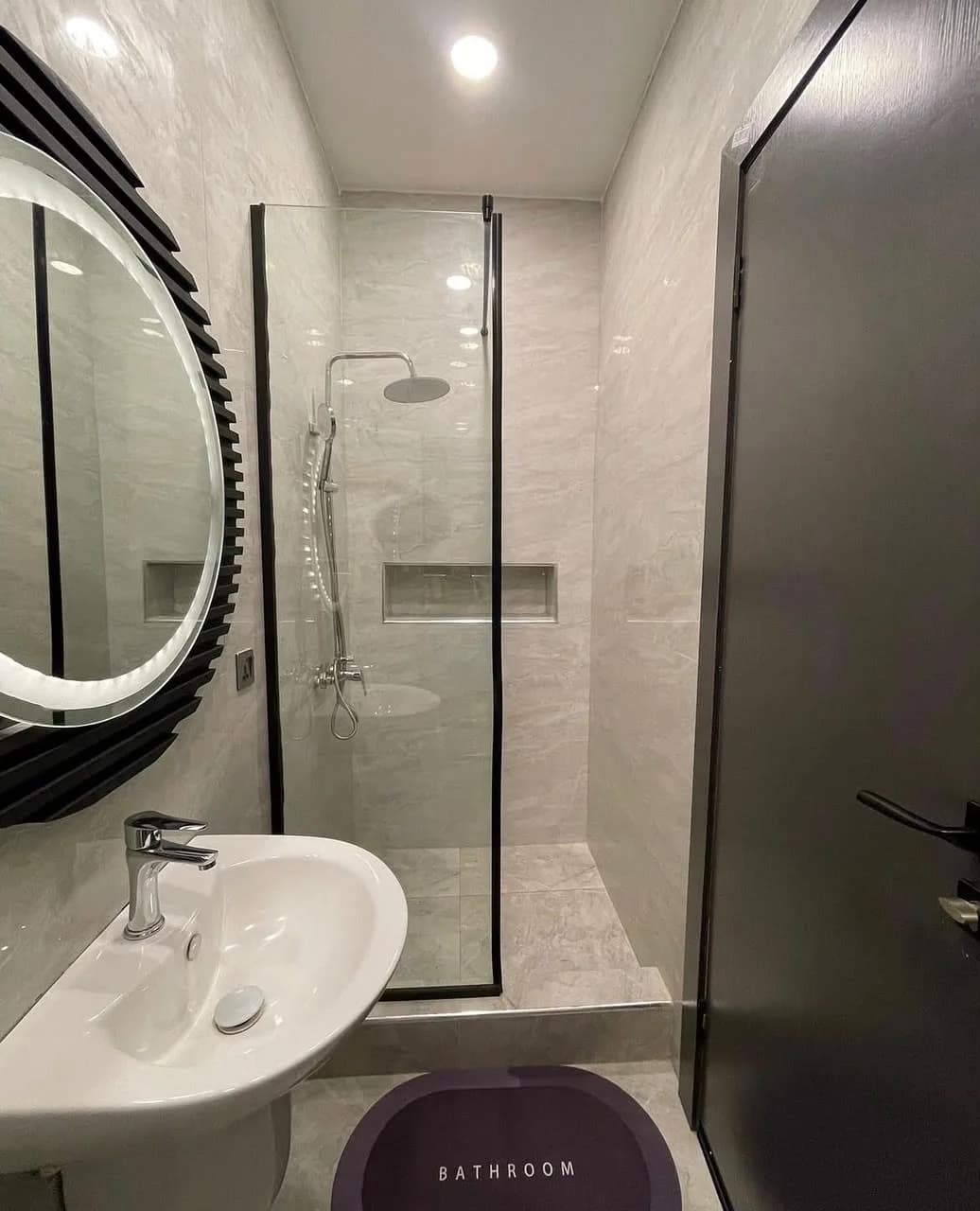 Royal Two Bedroom Apartment — 2-bedroom apartment in Ikeja, Lagos — photo 12 of 13 (Dwelns)
