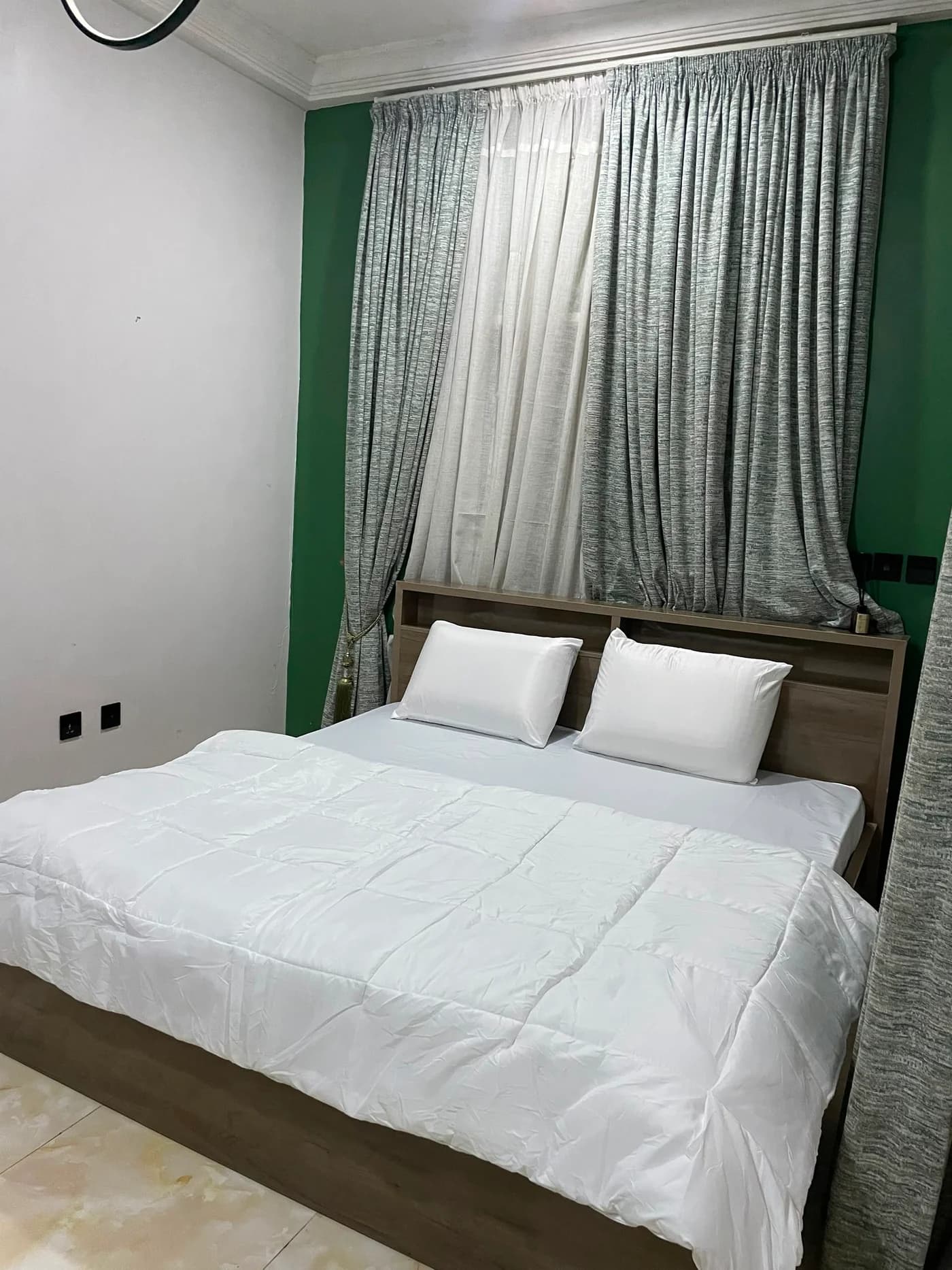 2-Bedroom Service Apartment in Gwarinpa, Abuja | 24/7 Power — 2-bedroom apartment in Abuja, FCT — photo 6 of 10 (Dwelns)