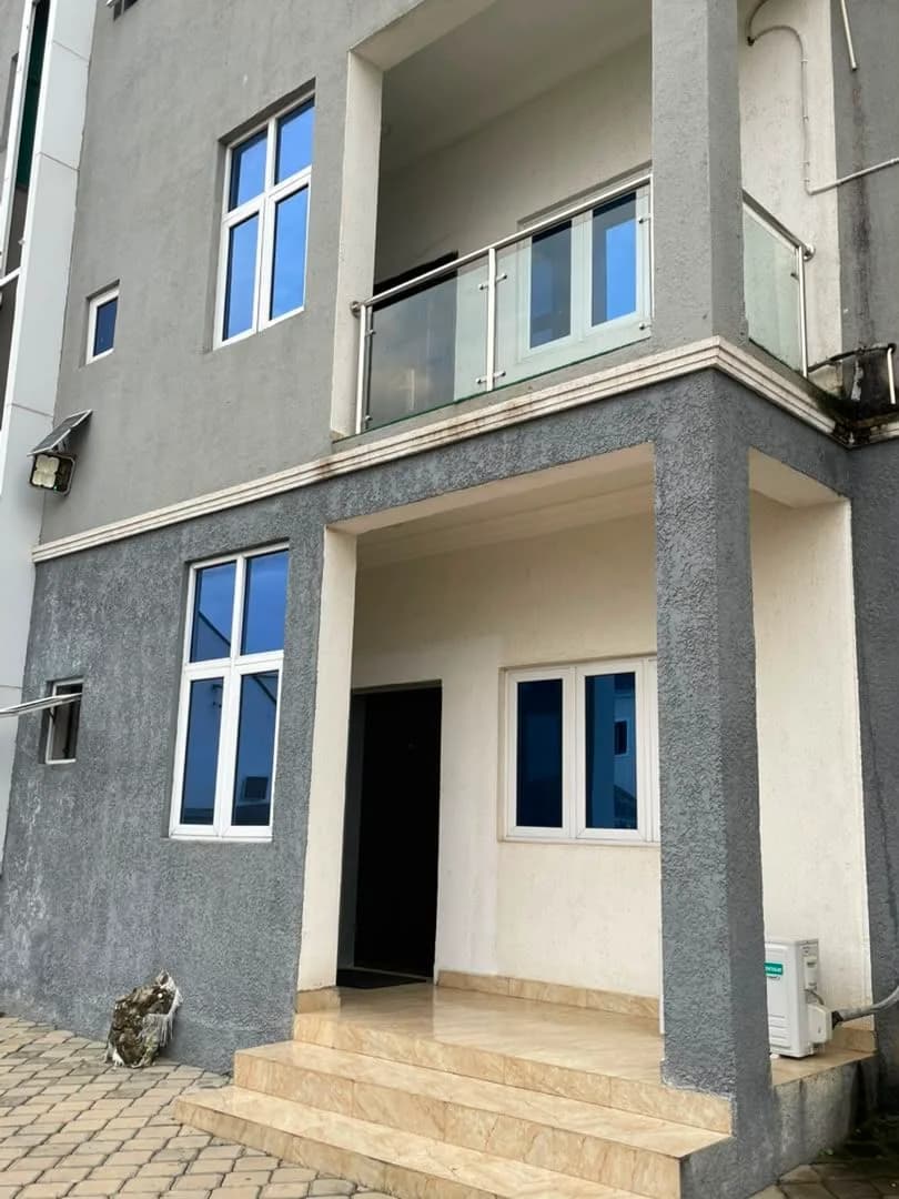 2-Bedroom Service Apartment in Gwarinpa, Abuja | 24/7 Power — 2-bedroom apartment in Abuja, FCT — photo 8 of 10 (Dwelns)