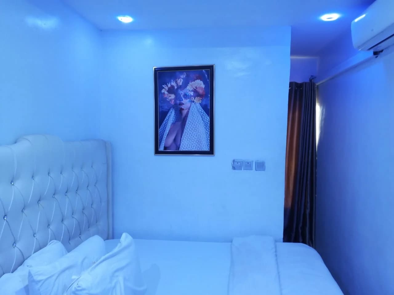 Arsenal Executive Luxury Suite — 1-bedroom apartment in Kosofe, Lagos — photo 3 of 3 (Dwelns)